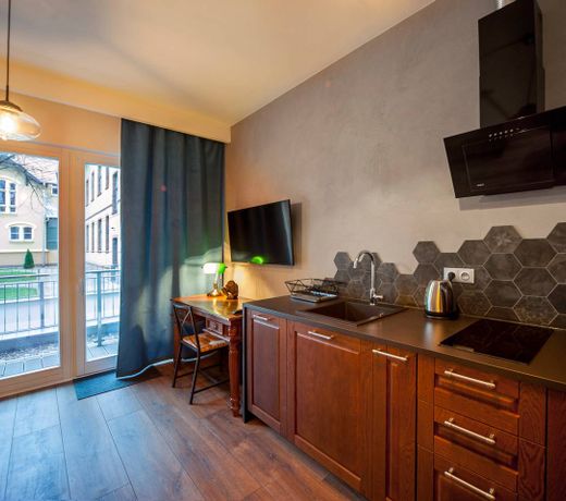 Very Berry - Orzeszkowej 10 - MTP Apartment, parking, balcony, check in 24h