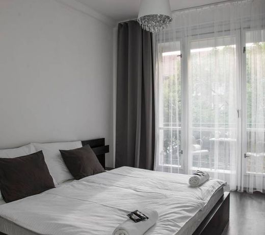 Apt. close to Ice Hockey World Championship Arena