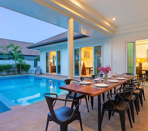 Villa Bright Star