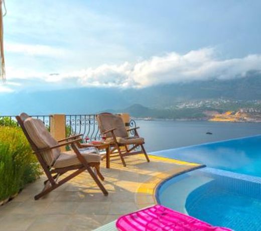 Villa Poseidon-in winter heated outdoor pool
