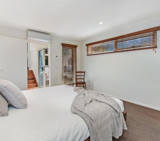 Castwood Villa 1