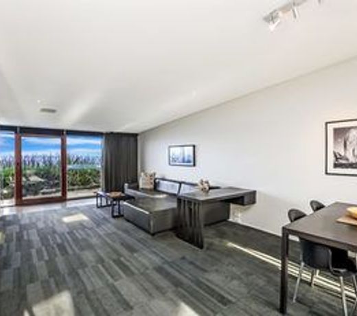 Hearns Beachside Villa 3