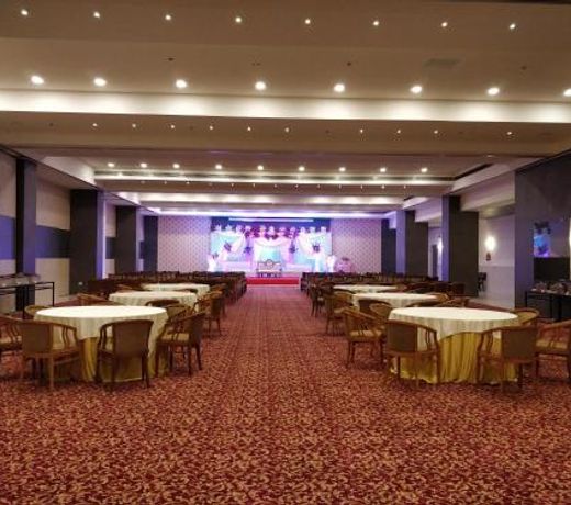 Regenta Central Hotel & Convention Centre Nagpur