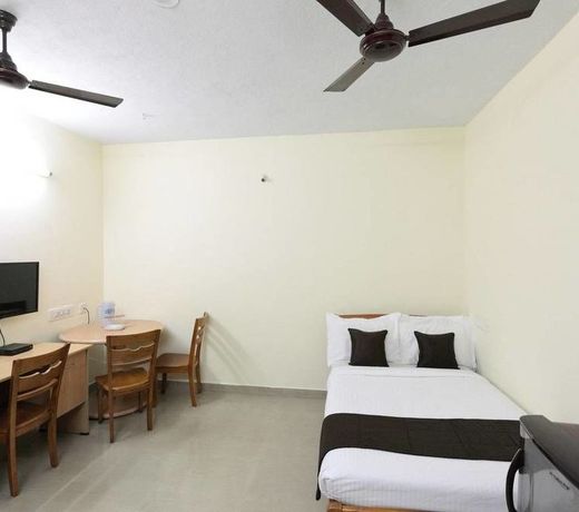 Vasantham Guest House