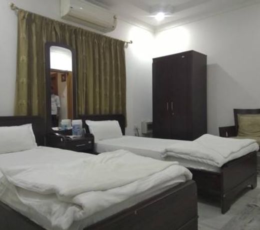 OYO 4181 Hotel Thai International