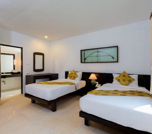 CAPITAL O75345 Praewa Villas Naiyang Phuket
