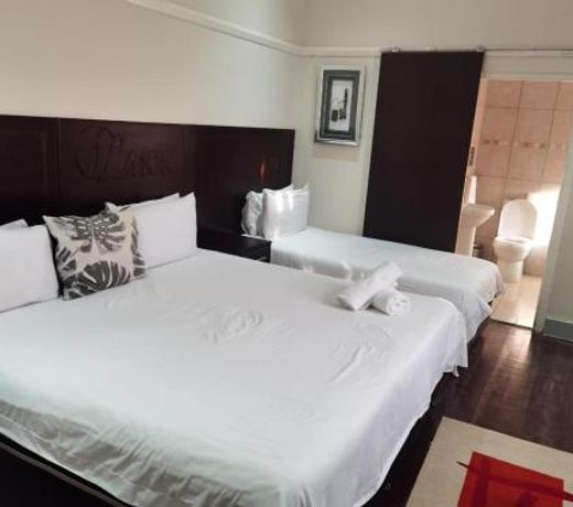 New England Guest House by Ilawu