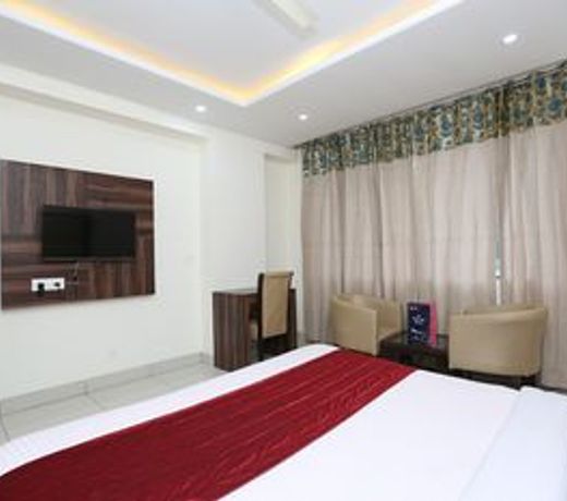 OYO 9667 Sashtrdhara Road