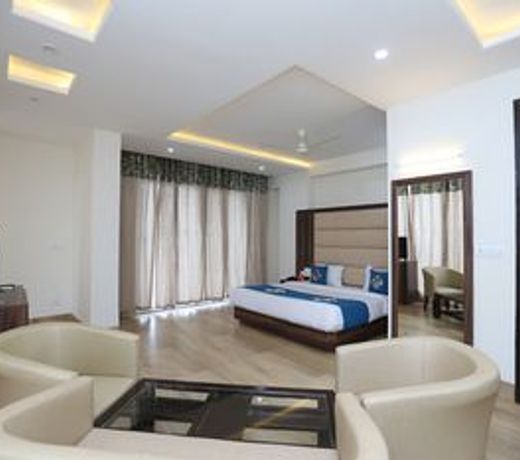 OYO 9667 Sashtrdhara Road