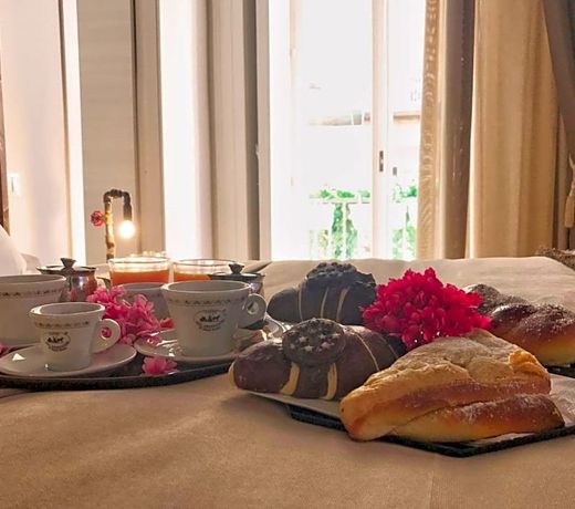 Duomo Luxury Suites