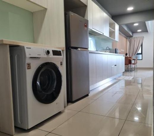 Solstice Service Apartment CYBERJAYA WiFi Netflix KLIA