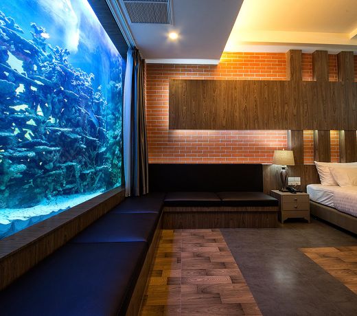 V20 Boutique Jacuzzi Hotel - SHA Extra Plus