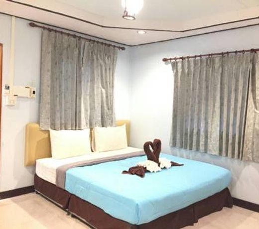 Smile Sunset Resort