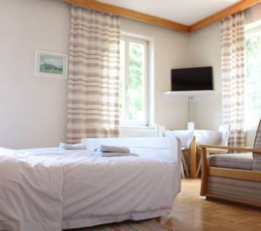 Hotel Echo