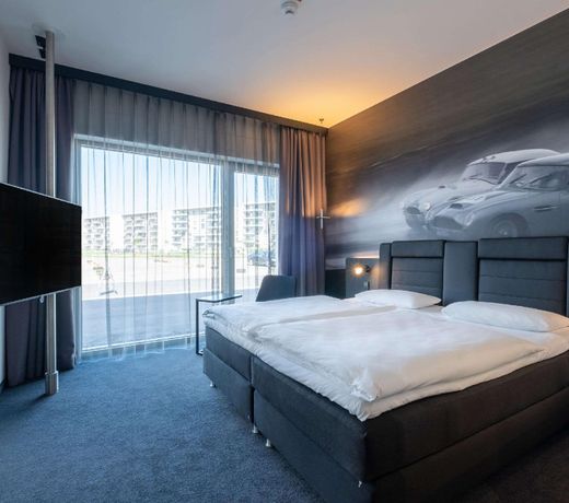 V8 Hotel KÃ¶ln at MOTORWORLD