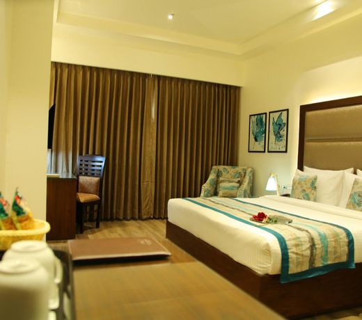 WJ Grand Hotel