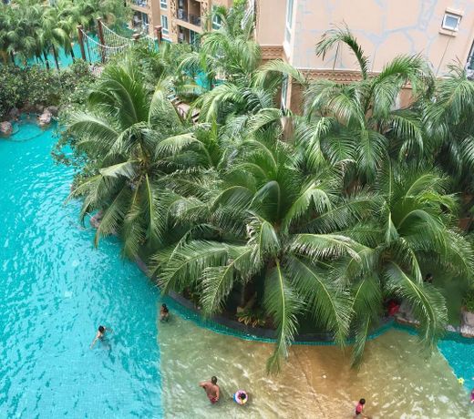 Pattaya residence with the AMAZING swimming pool