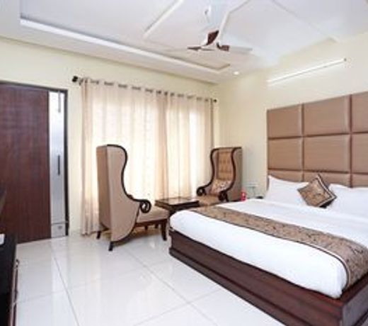 OYO 10253 Hotel Winter Line INN