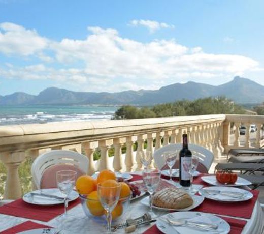 Son Serra Beach front line apartment