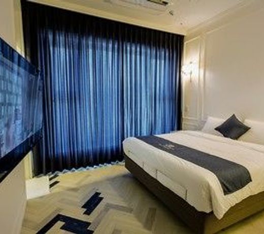 Gladsheim Hotel