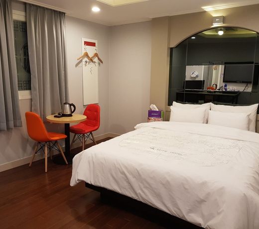 Changwon Hite Hotel