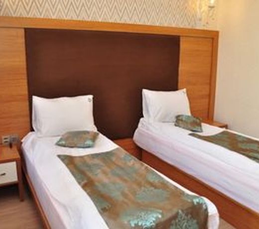 Drop Inn Baku