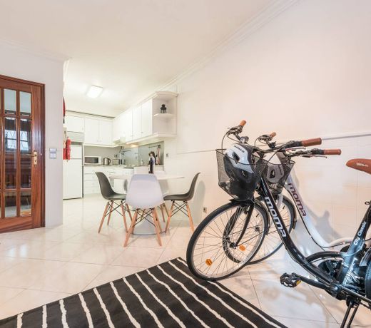 GuestReady - General Torres Bike Station