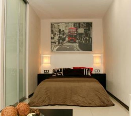 Apartment on Nevskaya 18