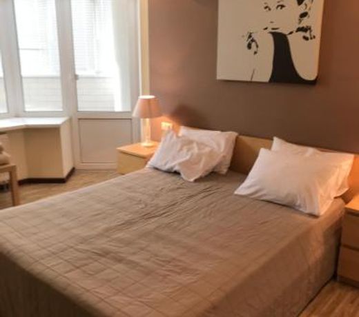 Apartment on Nevskaya 18