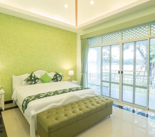 Tubtim Siam River Kwai Resort