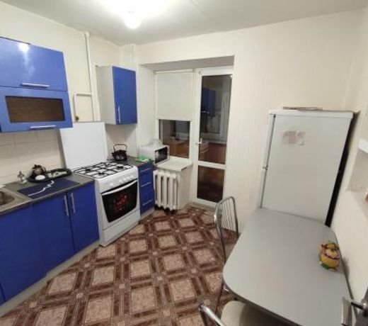 Apartment on 1st May Street