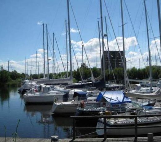 Ferienwohnungen Am Yachthafen