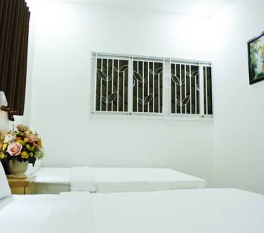 Truc Hung Hotel