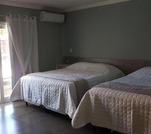 Casa de Oliveira Pousada