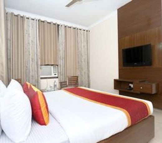 OYO 10386 Hotel Jimmy