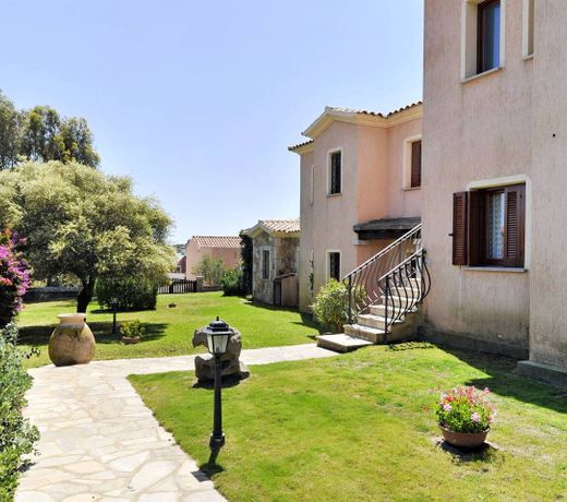 Locazione Turistica Lu Fraili - TEO221