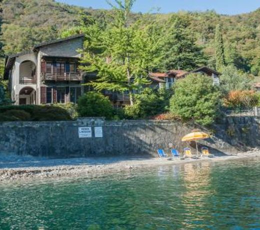 Villa Il Cigno lakeside