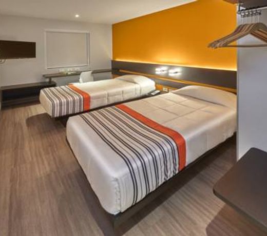 City Express Junior Leon Centro de Convenciones