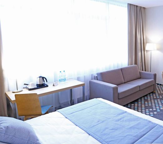 Europa Hotel and Apartment