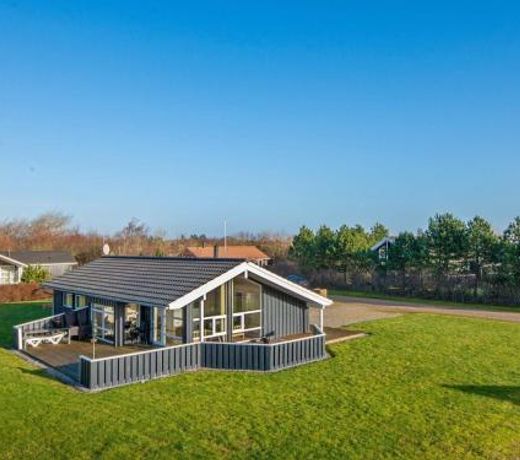 6 person holiday home in Tarm