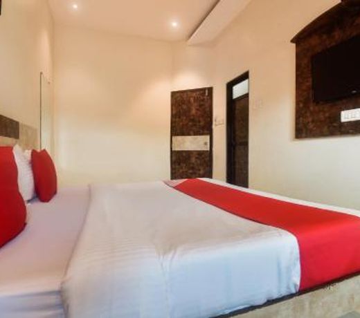 OYO 11511 Hotel Embassy Grand