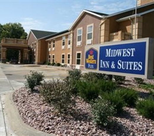Bw Plus Midwest Inn & Suites