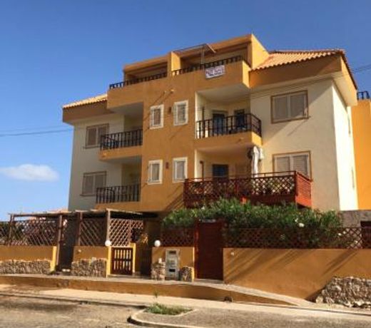 Casa Lhana