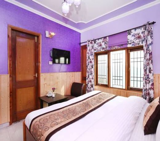 OYO 10410 Home Mountain View Rooms Panthaghati