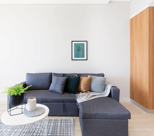 Chic Designer Apartment in Olympic Park + Parking