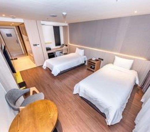 First70 Hotel