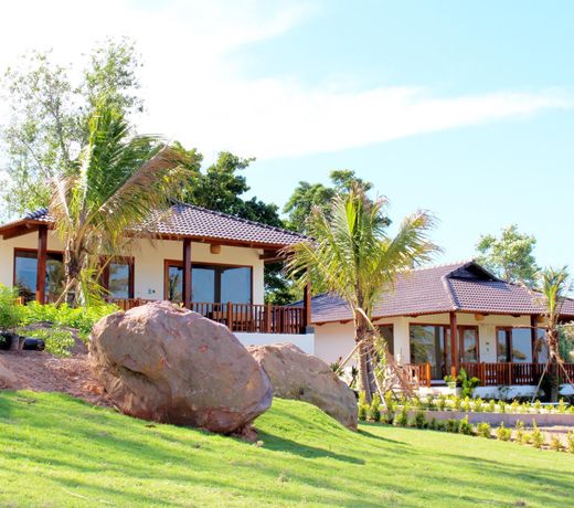 Camia Resort & Spa