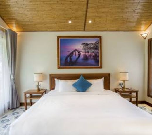 Camia Resort & Spa
