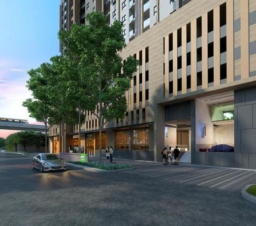 Fully equipped- 400m. to MRT - Near Shopping Mall