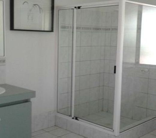 Tegwan's Nest Holiday Home